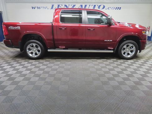 Used 2025 RAM 1500 Big Horn AWD/4WD image 2