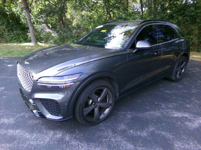 Used 2023 Genesis GV70 3.5T Sport w/ Sport Prestige Package AWD/4WD image 5