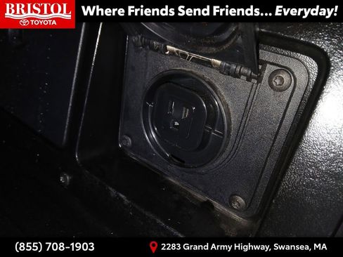 Used 2021 Toyota Tacoma TRD Sport image 36