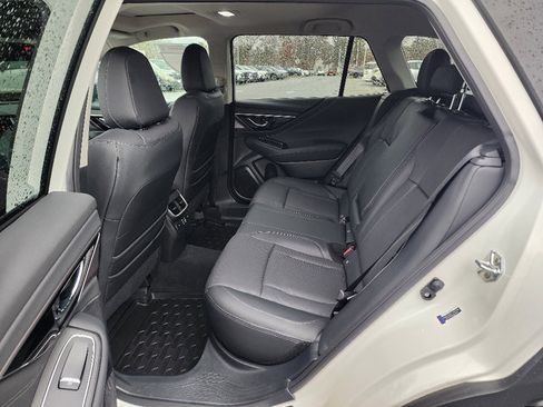 Certified 2025 Subaru Outback Limited image 34