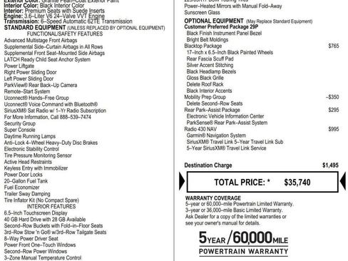 Used 2019 Dodge Grand Caravan SXT w/ Blacktop Package FWD image 8