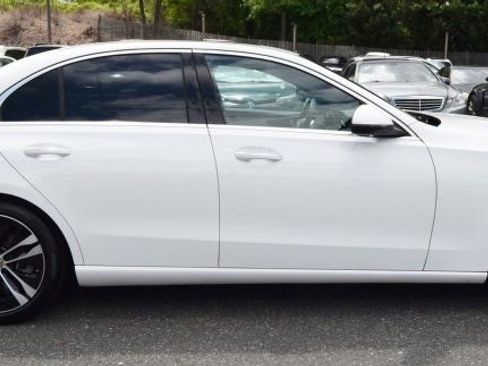 Used 2022 Mercedes-Benz C 300 4MATIC Sedan image 14