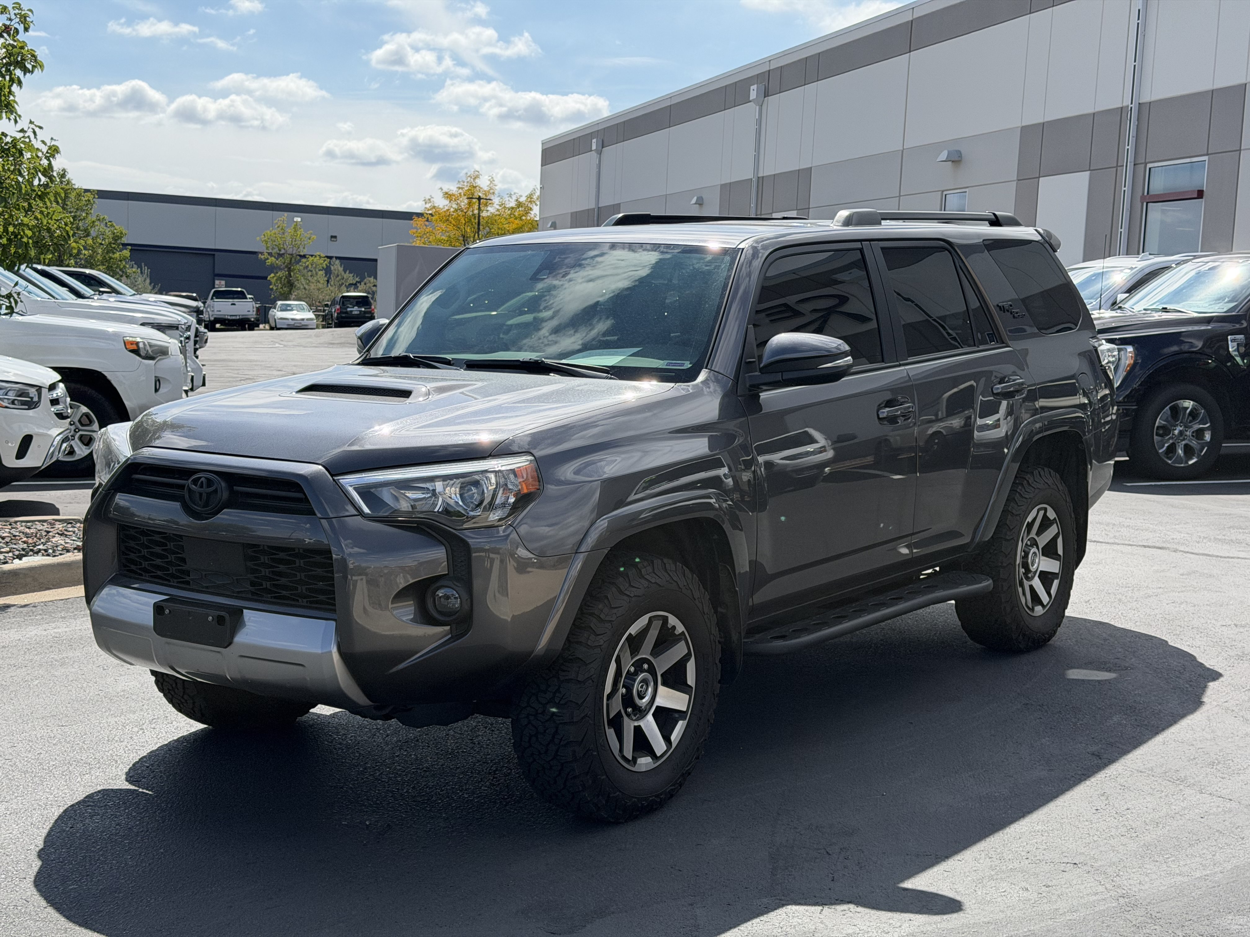 Used 2023 Toyota 4Runner TRD Off-Road Premium w/ Moonroof Package AWD/4WD image 3