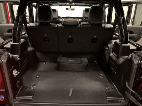 Used 2022 Jeep Wrangler Unlimited Rubicon 4xe w/ Cold Weather Group image 45