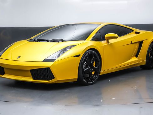 Used 2004 Lamborghini Gallardo AWD/4WD image 1