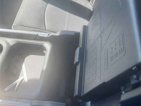 New 2025 RAM 2500 Laramie image 33