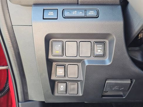 New 2026 Nissan Frontier SV w/ SV Convenience Package AWD/4WD image 32