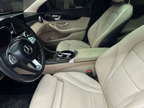 Used 2015 Mercedes-Benz C 300 Sedan image 12