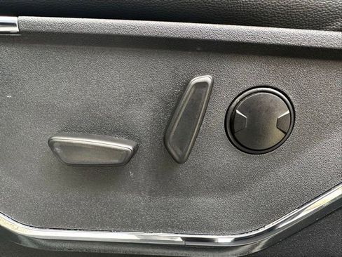 Certified 2024 Ford F250 Lariat w/ Black Appearance Package image 30