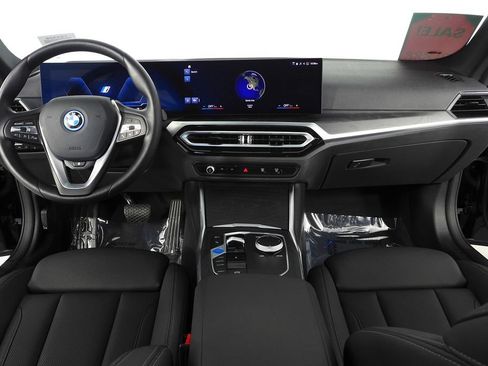 Used 2023 BMW i4 eDrive35 w/ Premium Package RWD image 25