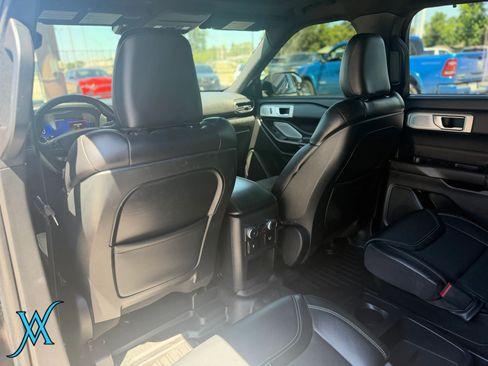 Used 2020 Ford Explorer ST w/ ST Street Pack AWD/4WD image 15