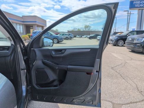 Used 2023 Ford Escape Active w/ Cold Weather Package FWD image 19