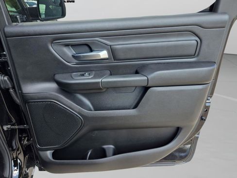 New 2026 RAM 1500 Express AWD/4WD image 28