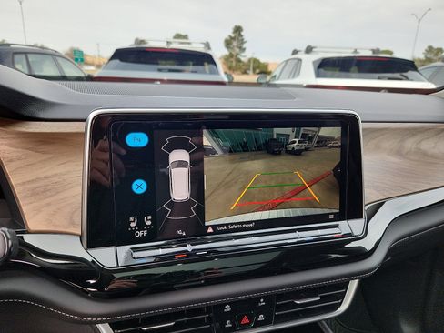 New 2026 Volkswagen Atlas SE image 18