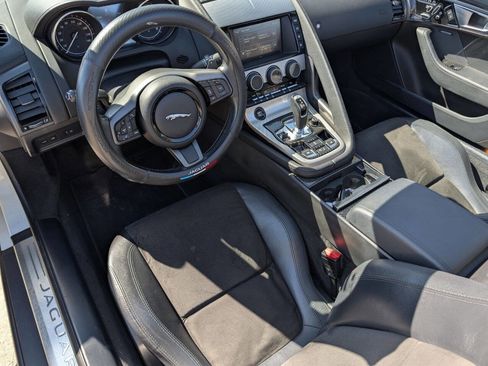 Used 2016 Jaguar F-TYPE Convertible image 14