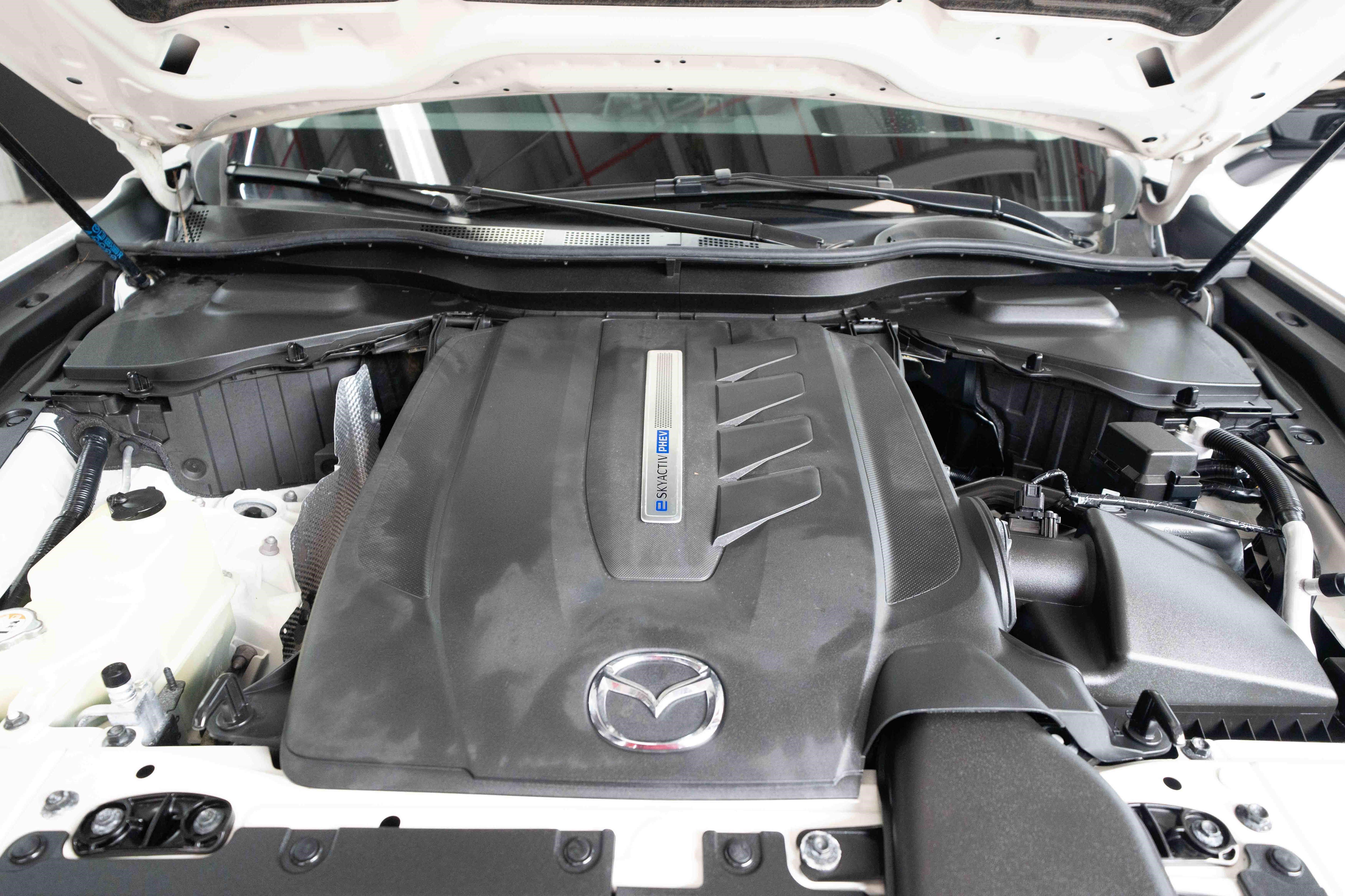 Used 2025 MAZDA CX-70 Plug-In Hybrid w/ Premium Pkg AWD/4WD image 31