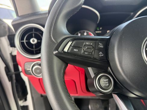 Used 2020 Alfa Romeo Stelvio w/ Nero Edizione RWD image 19