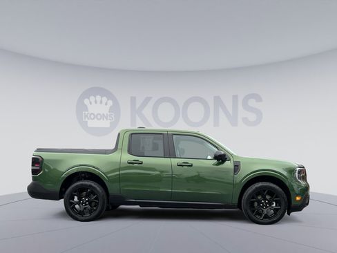 Used 2025 Ford Maverick Lariat w/ Black Appearance Package image 7