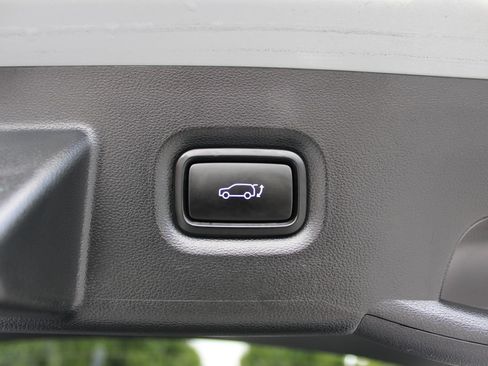 Used 2024 Hyundai Ioniq 5 Limited AWD/4WD image 32