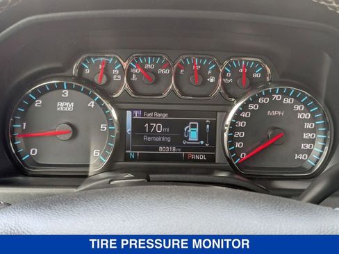 Used 2018 Chevrolet Silverado 1500 LT w/ All Star Edition image 19