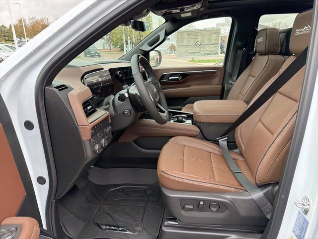 New 2026 Chevrolet Tahoe High Country AWD/4WD image 7