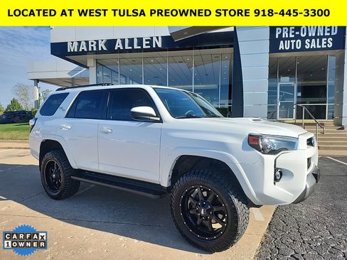 Used 2024 Toyota 4Runner TRD Off-Road image 1