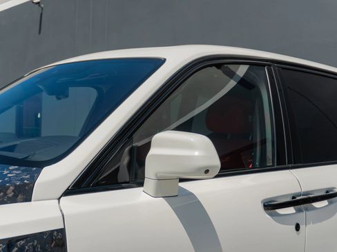 Used 2026 Rolls-Royce Cullinan AWD/4WD image 30