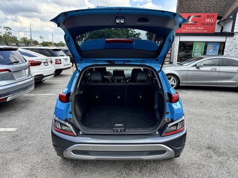 Used 2022 Hyundai Kona Limited image 4