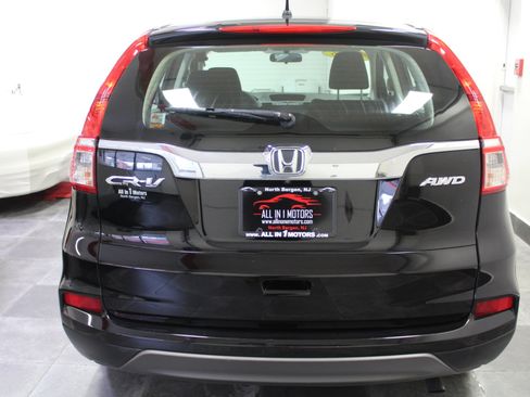 Used 2016 Honda CR-V LX image 5