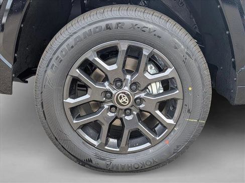New 2026 Toyota Tundra Platinum AWD/4WD image 10