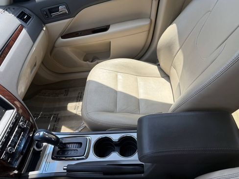 Used 2012 Ford Fusion SEL FWD image 21