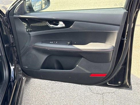 Used 2023 Kia Forte GT w/ GT2 Package image 8