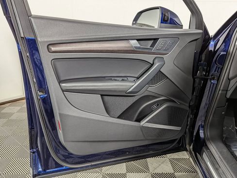 Used 2021 Audi Q5 2.0T Premium Plus w/ Premium Plus Package image 13