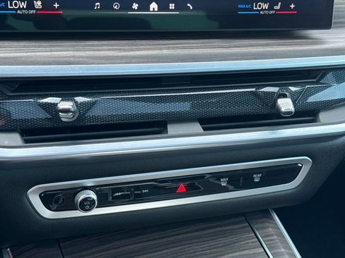 Certified 2024 BMW X5 sDrive40i w/ M Sport Package image 18