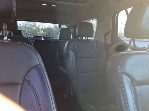 Used 2019 Chevrolet Traverse Premier w/ Redline Edition FWD image 14