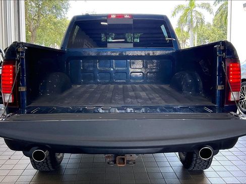 Used 2019 RAM 1500 Warlock AWD/4WD image 17