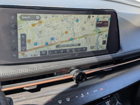 Certified 2023 Nissan Ariya EVOLVE+ image 28