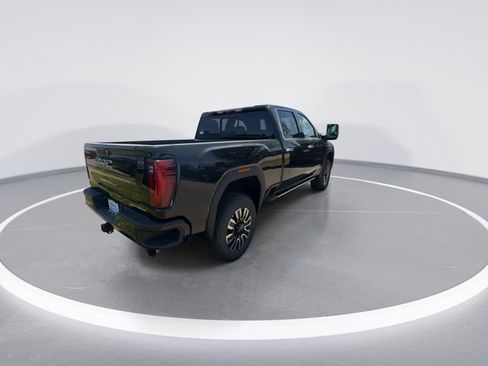 New 2026 GMC Sierra 3500 Denali Ultimate AWD/4WD image 8