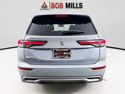 New 2026 Mitsubishi Outlander SEL FWD image 6