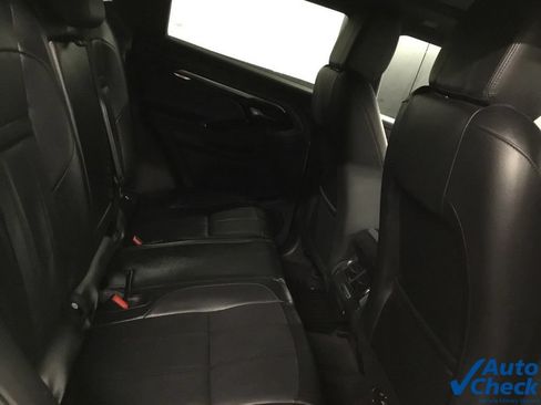 Used 2020 Land Rover Range Rover Evoque S AWD/4WD image 32
