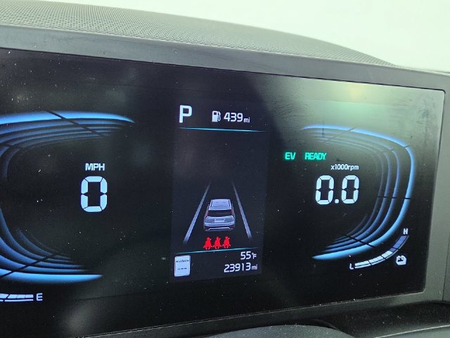 Certified 2025 Kia Niro LX FWD image 15