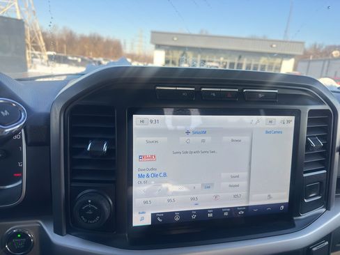 Used 2022 Ford F150 XLT w/ Equipment Group 302A High image 4