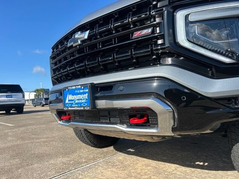 New 2026 Chevrolet Tahoe Z71 w/ Comfort Package AWD/4WD image 10
