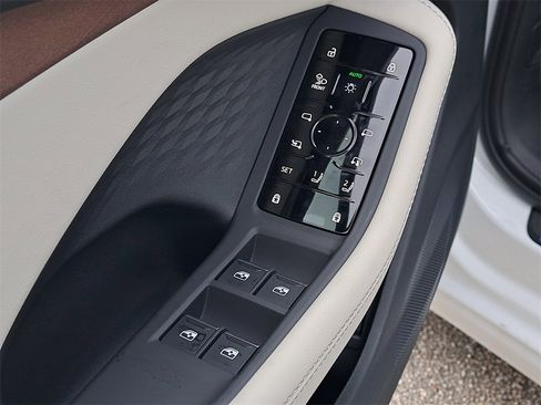 New 2025 Audi A5 2.0T Prestige image 22