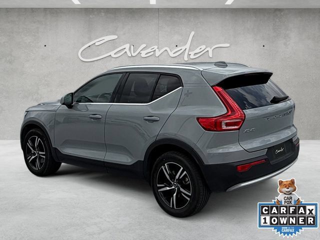 Used 2025 Volvo XC40 B5 Core AWD/4WD image 14