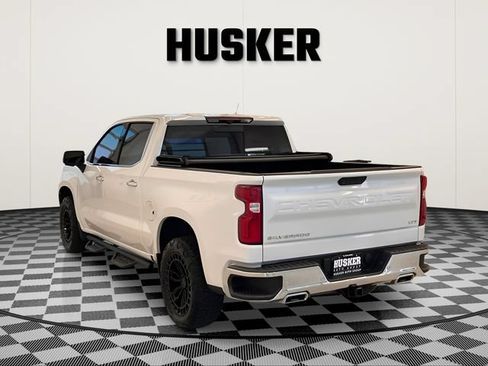 Used 2022 Chevrolet Silverado 1500 LTZ w/ LTZ Premium Package AWD/4WD image 7