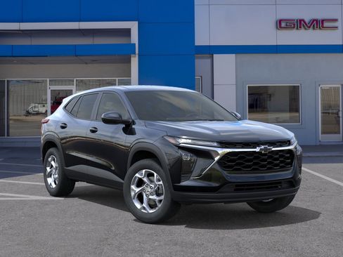 New 2026 Chevrolet Trax LS w/ LS Convenience Package image 34