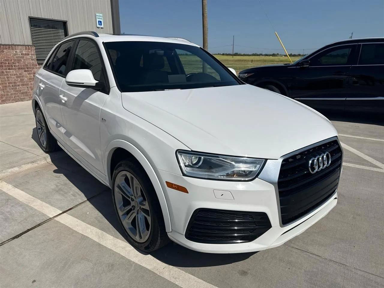 Used 2018 Audi Q3 2.0T Premium w/ Convenience Package FWD image 7