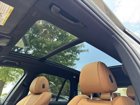 Certified 2024 BMW X5 xDrive40i w/ M Sport Package AWD/4WD image 9