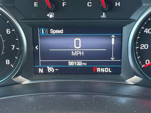 Used 2024 Chevrolet Equinox LT FWD image 37